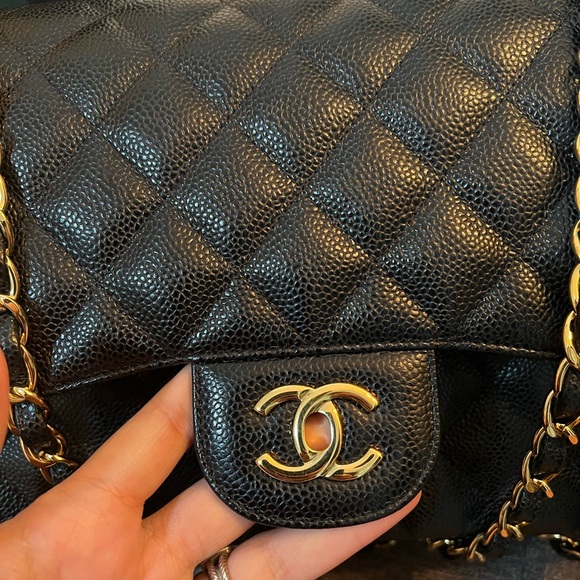 SOLD OFF POSHMARK 
Chanel Jumbo Double Flap Bag Gold Hardware - Picture 8 of 16